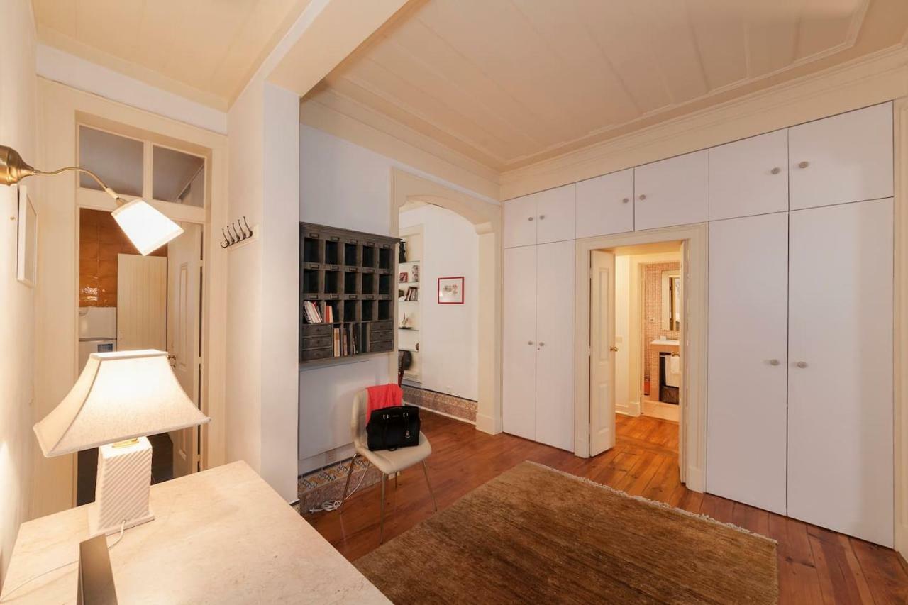 2 Bedroom Apartment With Patio Next To Avenida Da Liberdade Lisbon Exterior photo